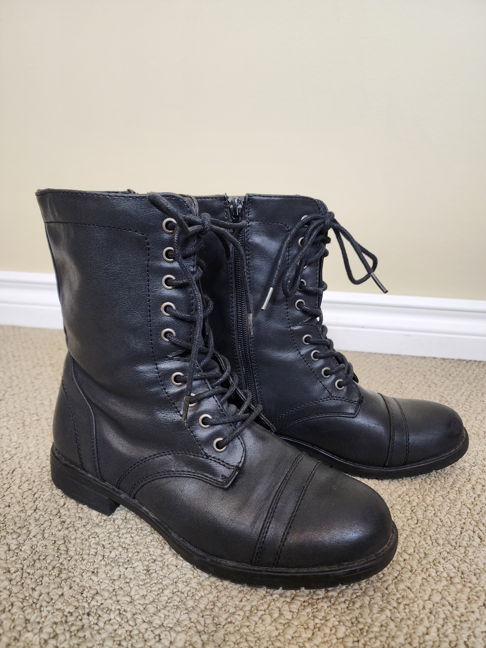 Steve Madden Black Leather Troopa Lace Up Cap Toe Combat Boots Size 7.5/8 38